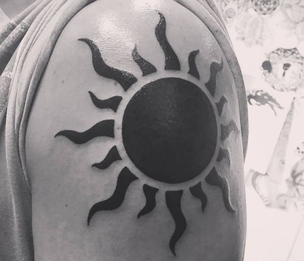 Solar Tattoos - 25 Concepts, Which means & Tattoo Designs