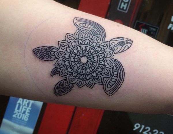 25 turtles tattoo concepts: photos and meanings