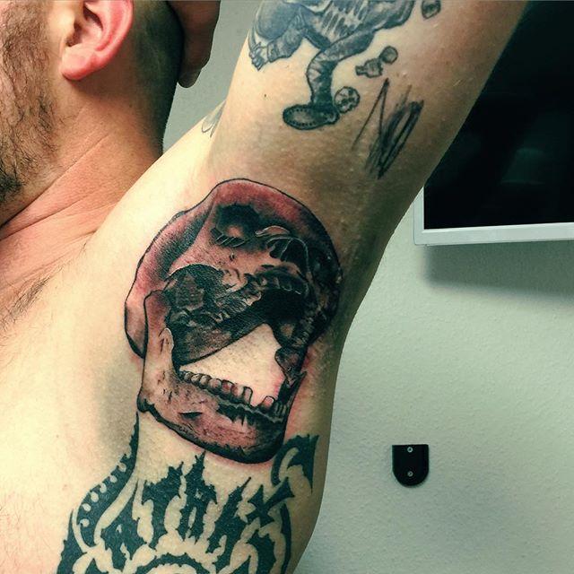 70 images of cranium tattoos
