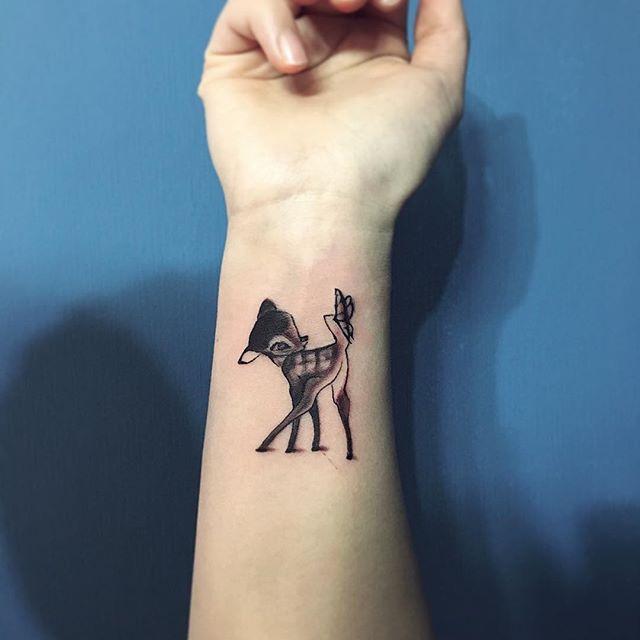 120 Tattoos on the Wrist (probably the most lovely photographs!)