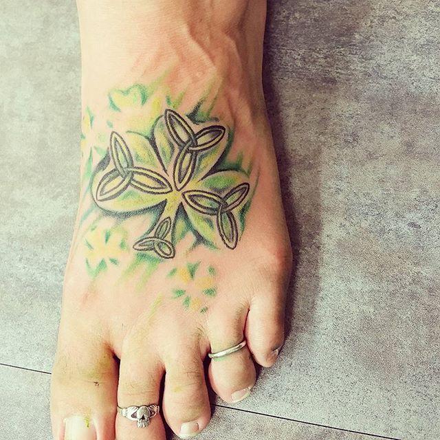 65 Inventive and Inspiring Clover Tattoos