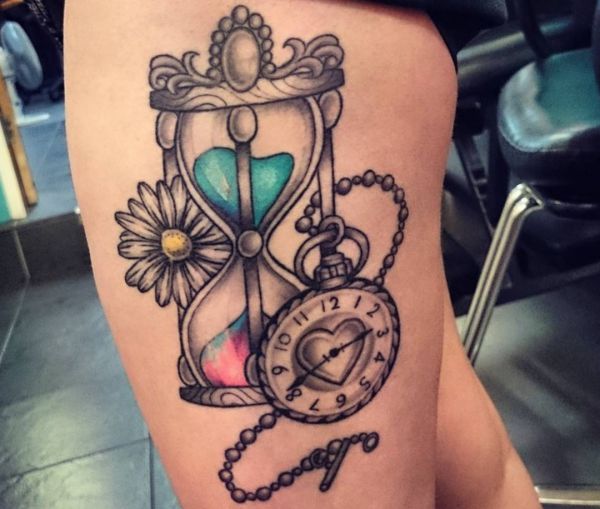 33 stunning daisy tattoos and their meanings