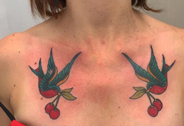  Cherry Tattoo - hvilket betyder motiver og funky designs