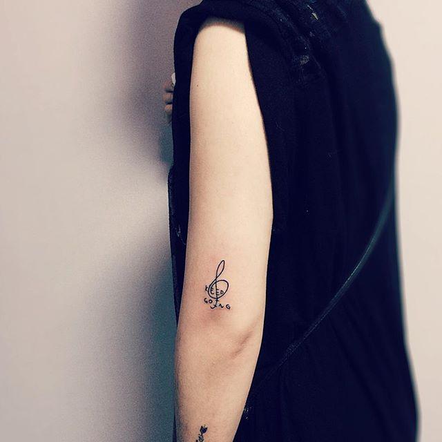 60 Tattoos of musical notes