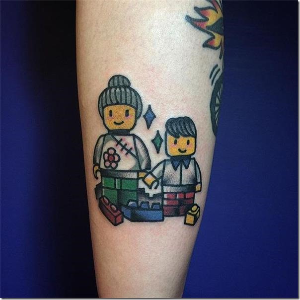 Household tattoos that characterize the union of family members