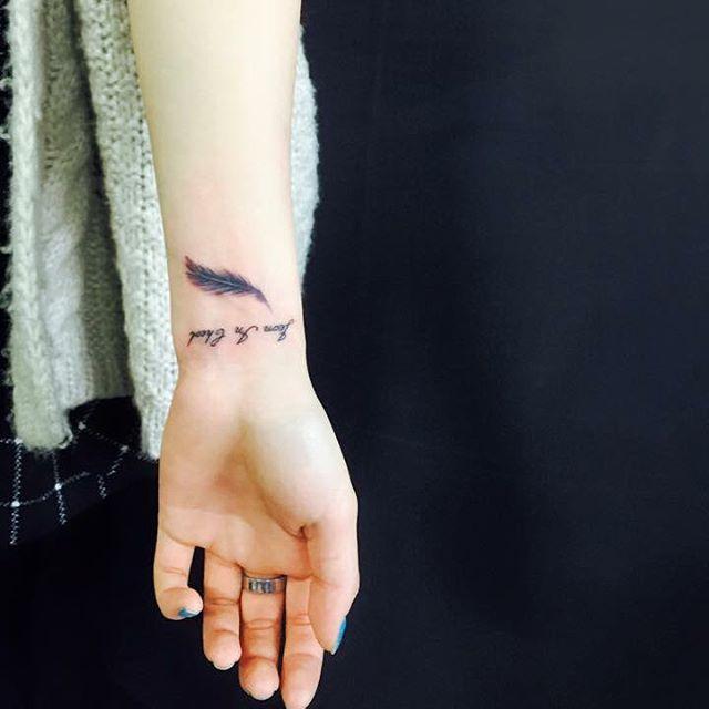 180 Delicate Feminine Tattoos - Lovely Photos