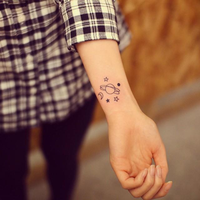 120 Tattoos on the Wrist (probably the most lovely photographs!)