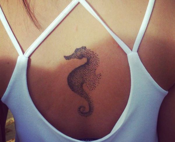 21 seahorse tattoos - as a tattoo the animal stands for endurance