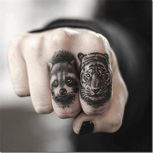 Finger Tattoos - Stunning and Inventive Fashions