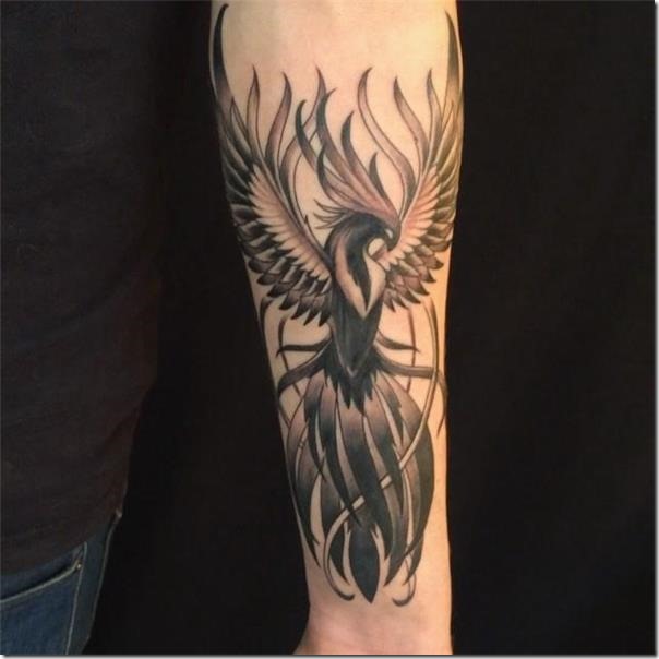 Lovely and galvanizing phoenix tattoos