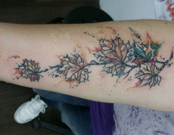 Ivy Tattoo - Its which means and 12 concepts