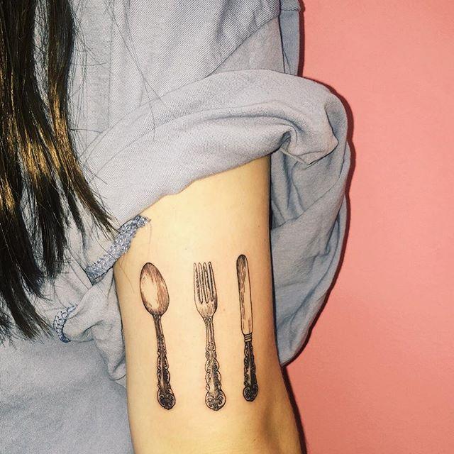 180 Delicate Feminine Tattoos - Lovely Photos