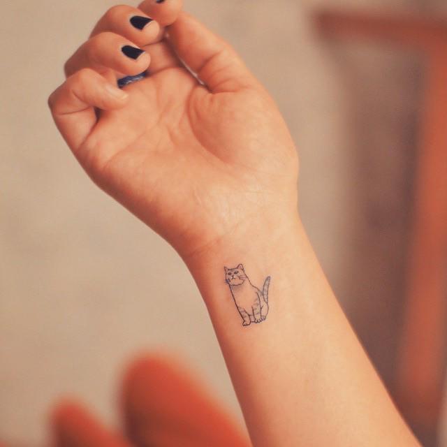 120 Tattoos on the Wrist (probably the most lovely photographs!)