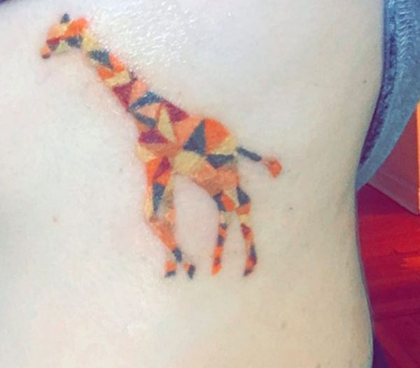 Giraffe Tattoo - Its Which means and 26 Concepts