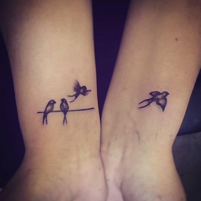 60 Swallow Tattoos