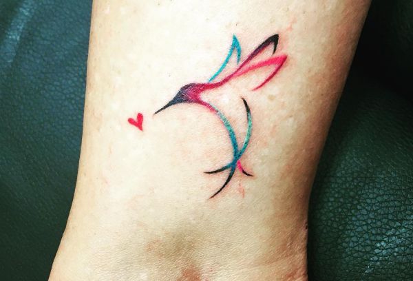 23 fantastic hummingbird tattoos - they stand for pleasure