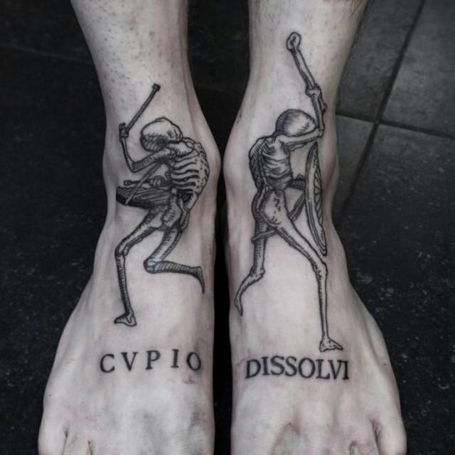 100 Tattoos on the Foot - Stunning and Inspiring Photographs