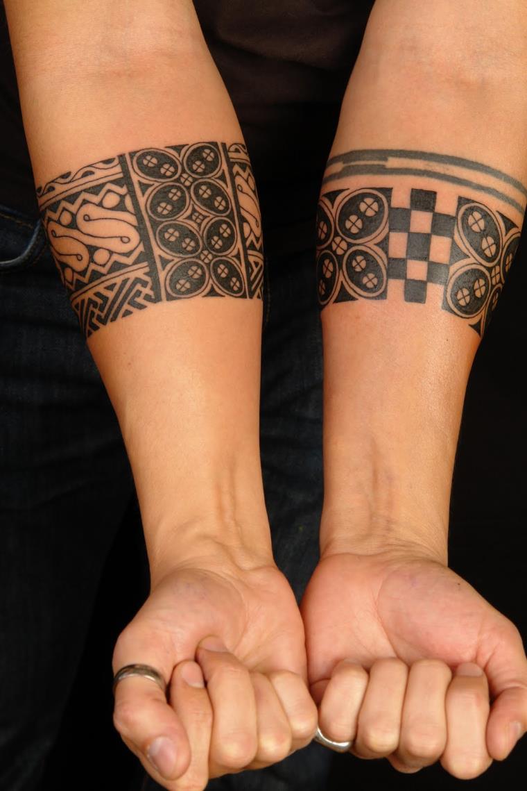 Ladies's forearm tattoo in all its kinds - uncover!