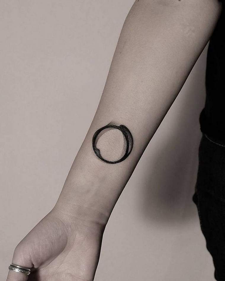 Geometric tattoo: 30 new tattoo concepts triangle, circle, square, rectangle ...