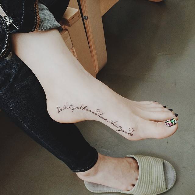 Tattoos for ladies within the foot [Creative and original designs]