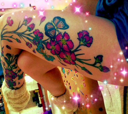 Tattoos for girls within the leg, nice designs