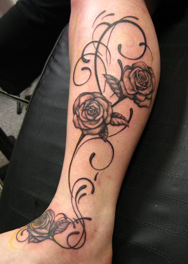 99 Roses tattoos designs for ladies