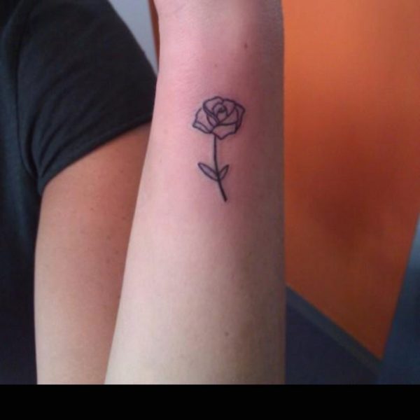 99 Roses tattoos designs for ladies