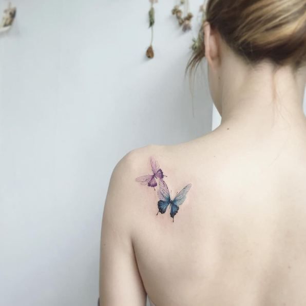 Small and delicate shoulder tattoos for girls