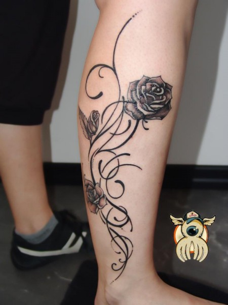 99 Roses tattoos designs for ladies