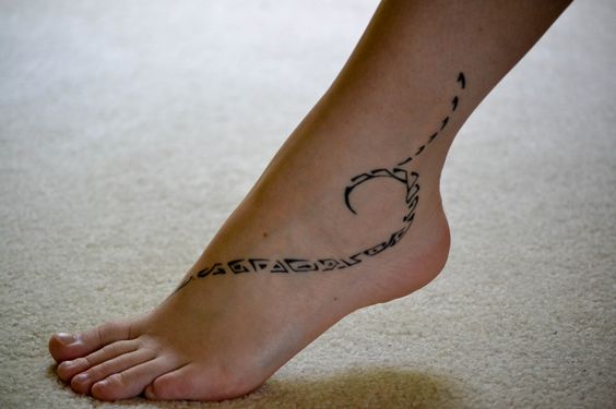 Tattoos for ladies within the foot [Creative and original designs]