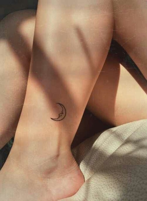 Tattoos for ladies within the foot [Creative and original designs]