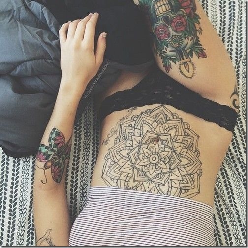 Feminine Tummy Tattoos For Ladies