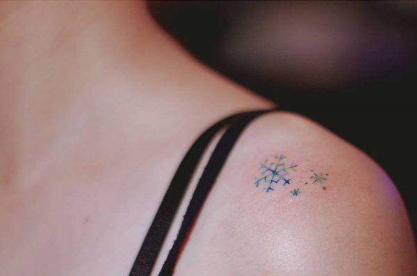 Small and delicate shoulder tattoos for girls