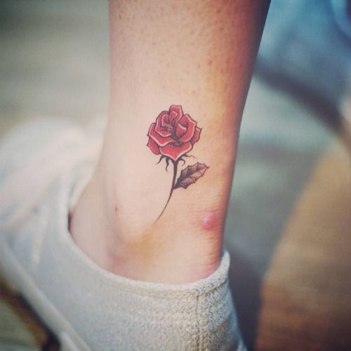 99 Roses tattoos designs for ladies