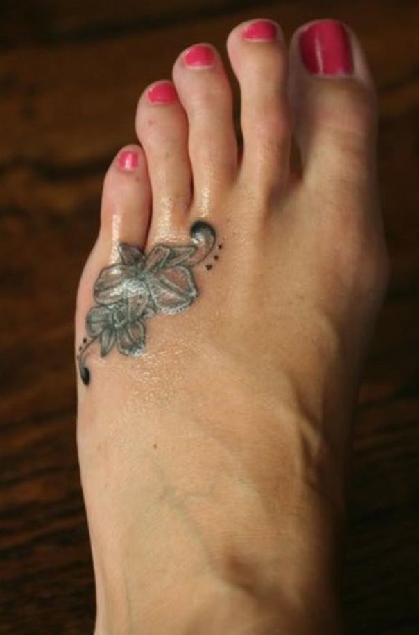 Tattoos for ladies within the foot [Creative and original designs]