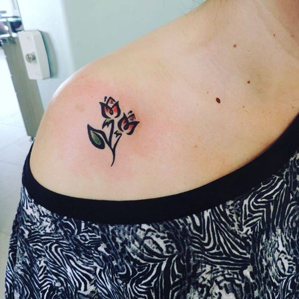 Small and delicate shoulder tattoos for girls