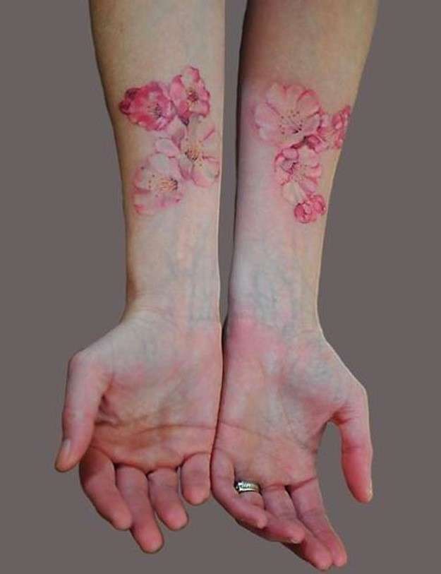 99 Roses tattoos designs for ladies