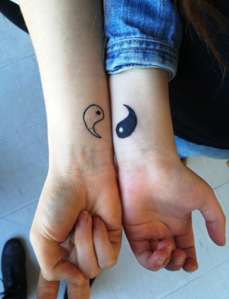 The girl wrist tattoo as stunning as discreet, proves itself