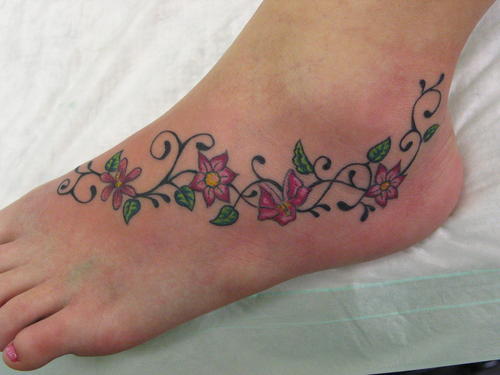 Tattoos for ladies within the foot [Creative and original designs]