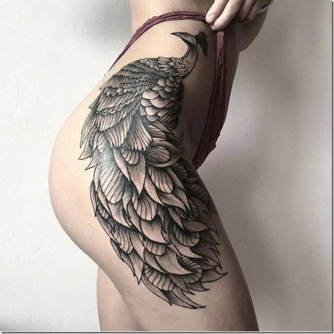 Seductive Hip Tattoos For Ladies