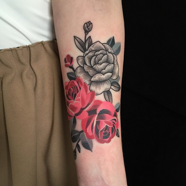 99 Roses tattoos designs for ladies