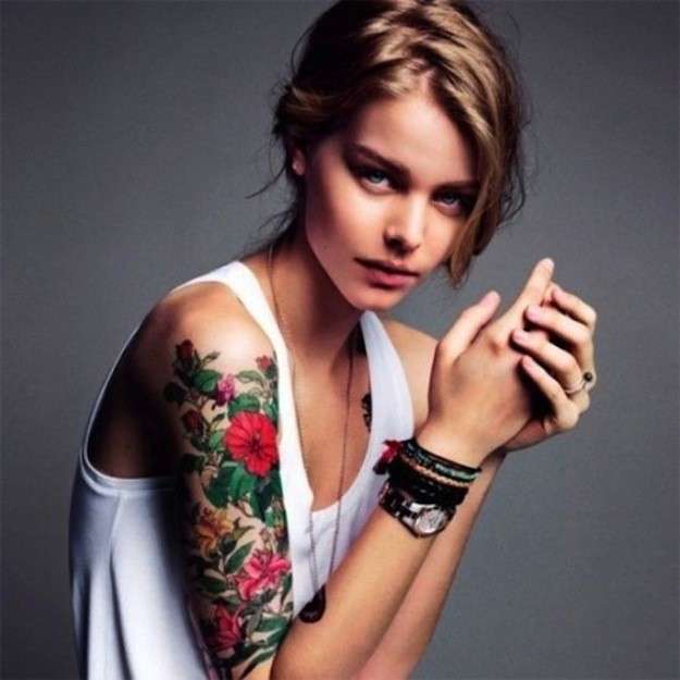 99 Roses tattoos designs for ladies