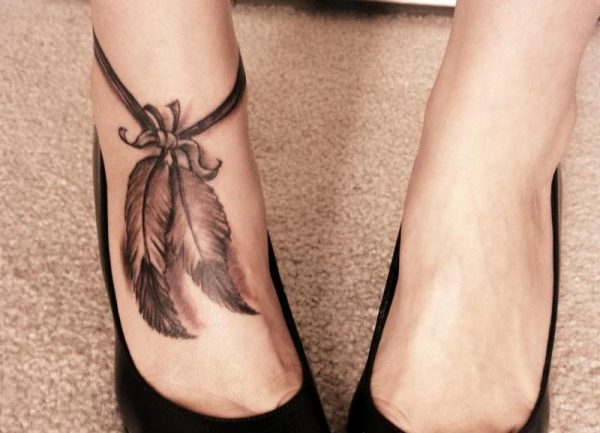 Tattoos for ladies within the foot [Creative and original designs]