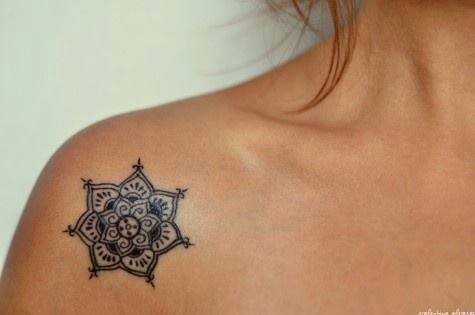 Small and delicate shoulder tattoos for girls