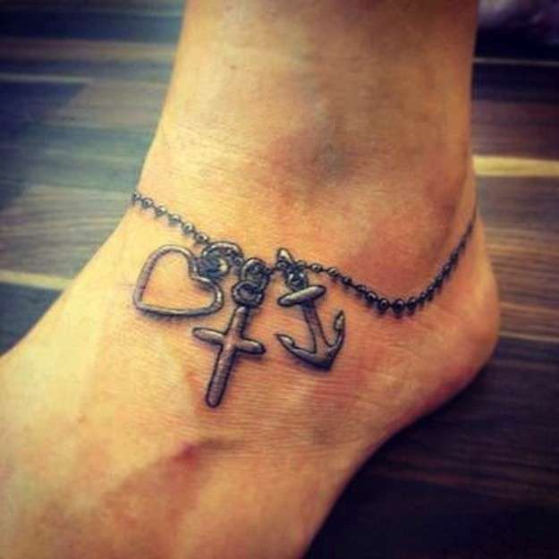 Tattoos for ladies within the foot [Creative and original designs]