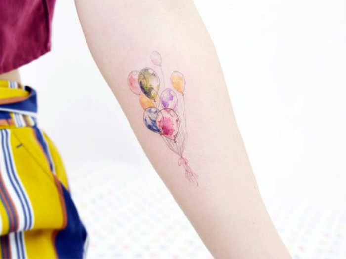 20 little tattoos filled with emotions