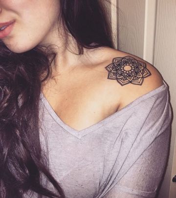 Small and delicate shoulder tattoos for girls