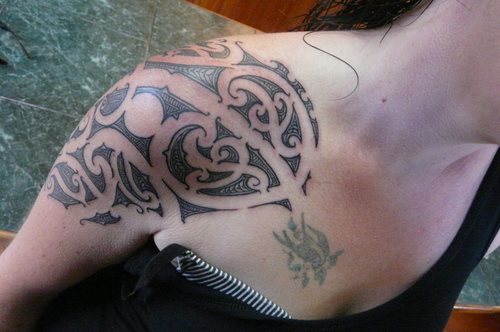 102 Maori tattoos in ladies