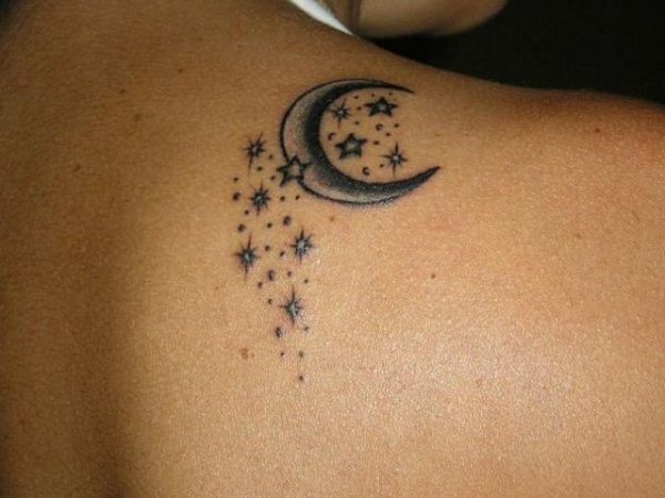 Small and delicate shoulder tattoos for girls