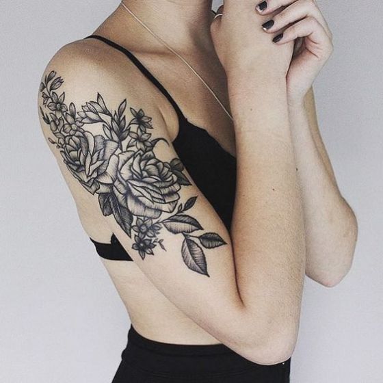 99 Roses tattoos designs for ladies